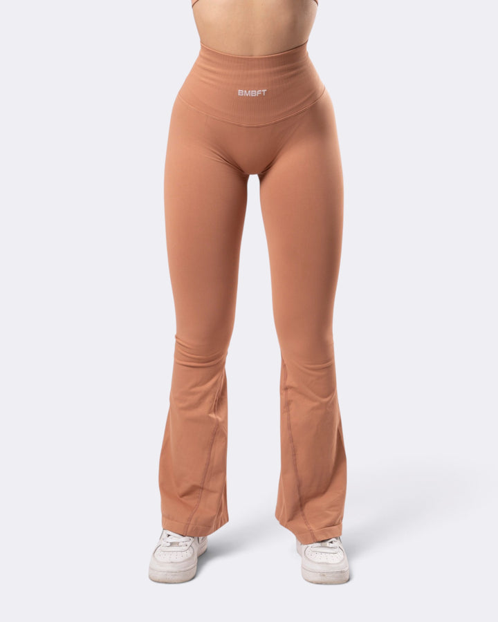 Leggings Oasis Flare Push Up Seamless - Mocha Mousse