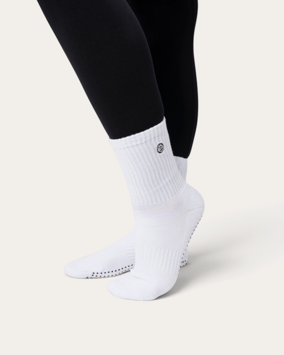 Calzini antiscivolo bianchi Bombafit con suola grip in silicone e polsino a coste per yoga e pilates