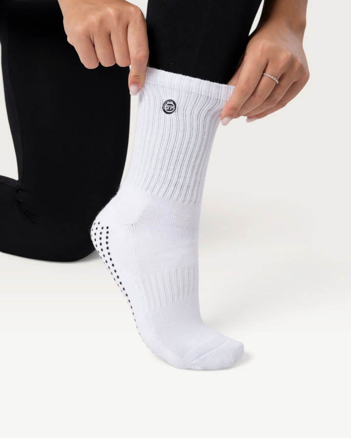 Calzini antiscivolo bianchi Bombafit con suola grip in silicone e polsino a coste per yoga e pilates